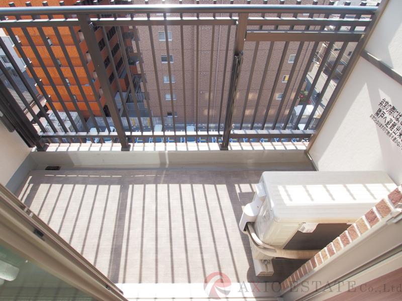 25/30 バルコニー