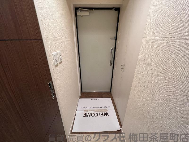 14/30 玄関