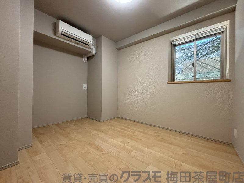 13/30 寝室