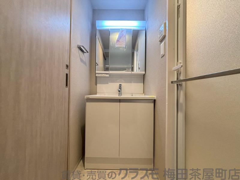 20/30 洗面