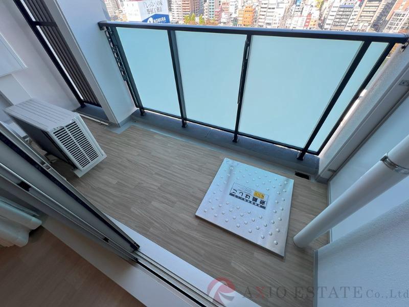 21/30 バルコニー