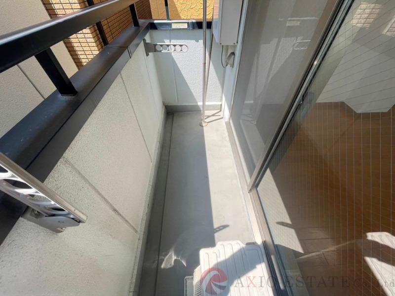 21/30 バルコニー