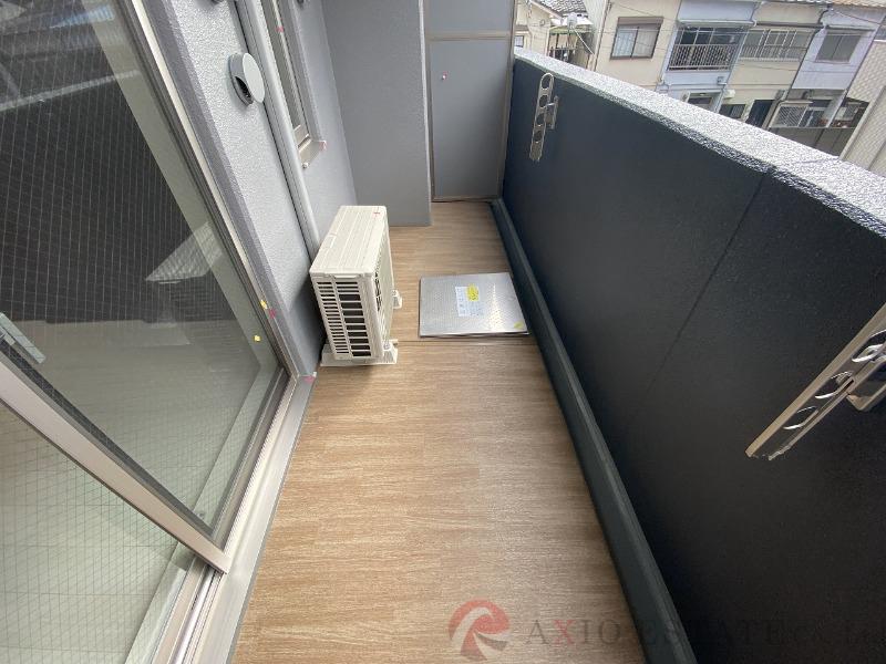 21/30 バルコニー