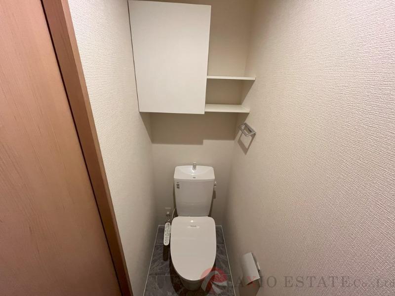 23/30 トイレ