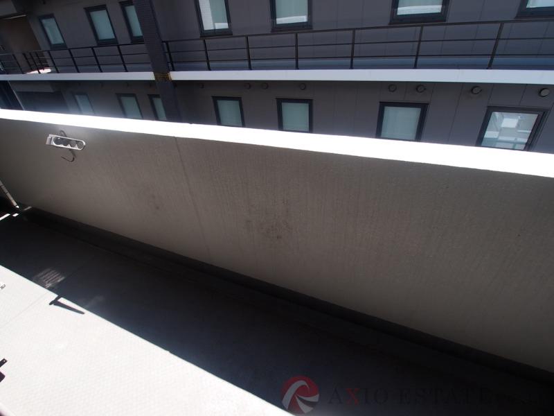 26/30 バルコニー