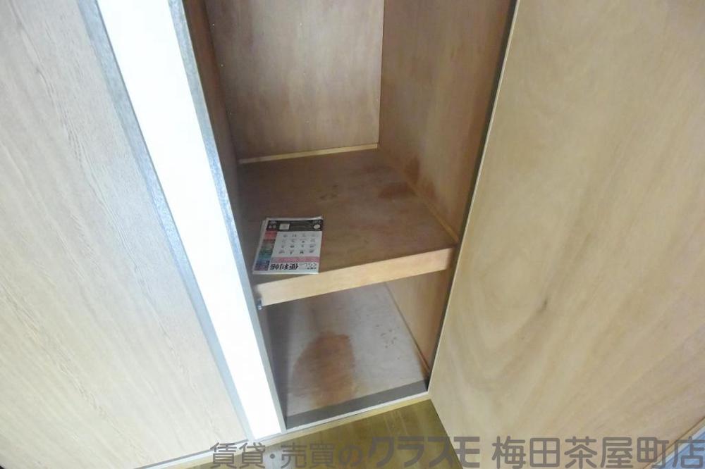 13/30 収納