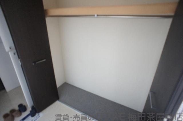 13/30 収納