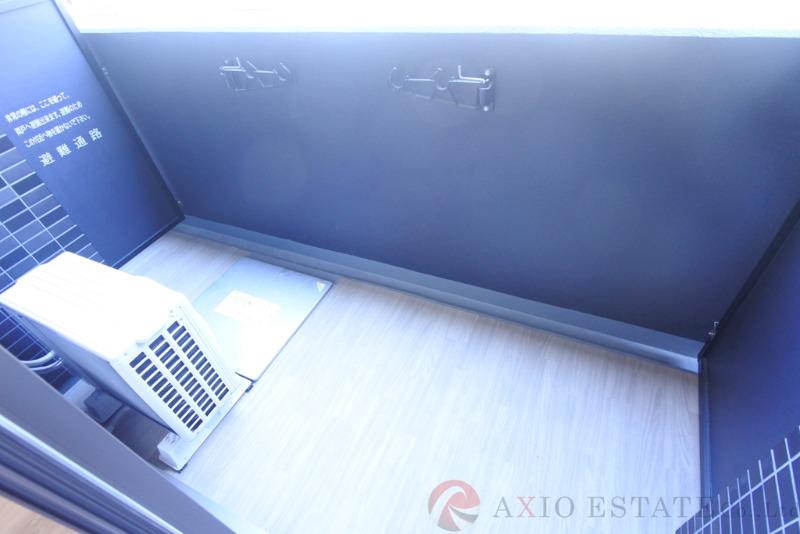 25/30 バルコニー