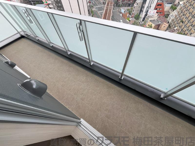 23/30 バルコニー