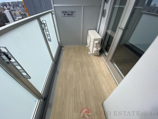 21/30 バルコニー