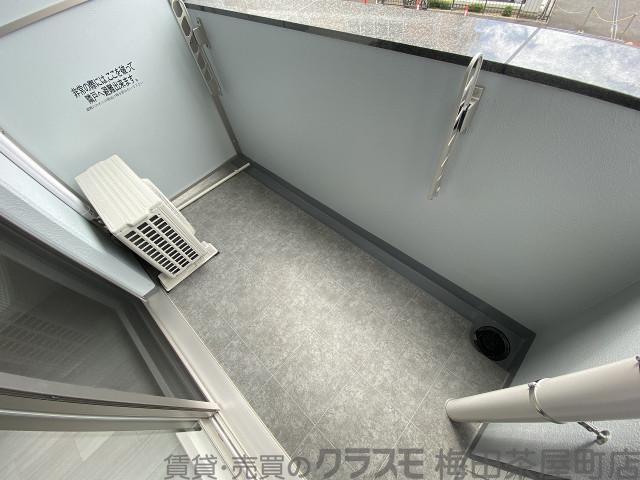 21/30 バルコニー