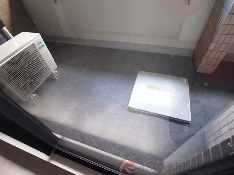 26/30 バルコニー