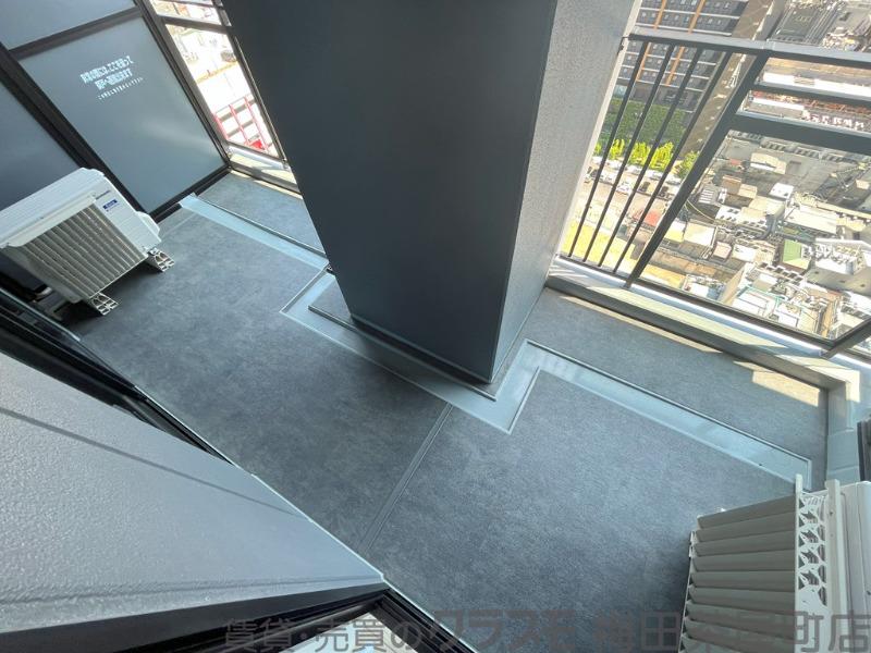 25/30 バルコニー