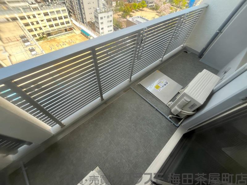 26/30 バルコニー