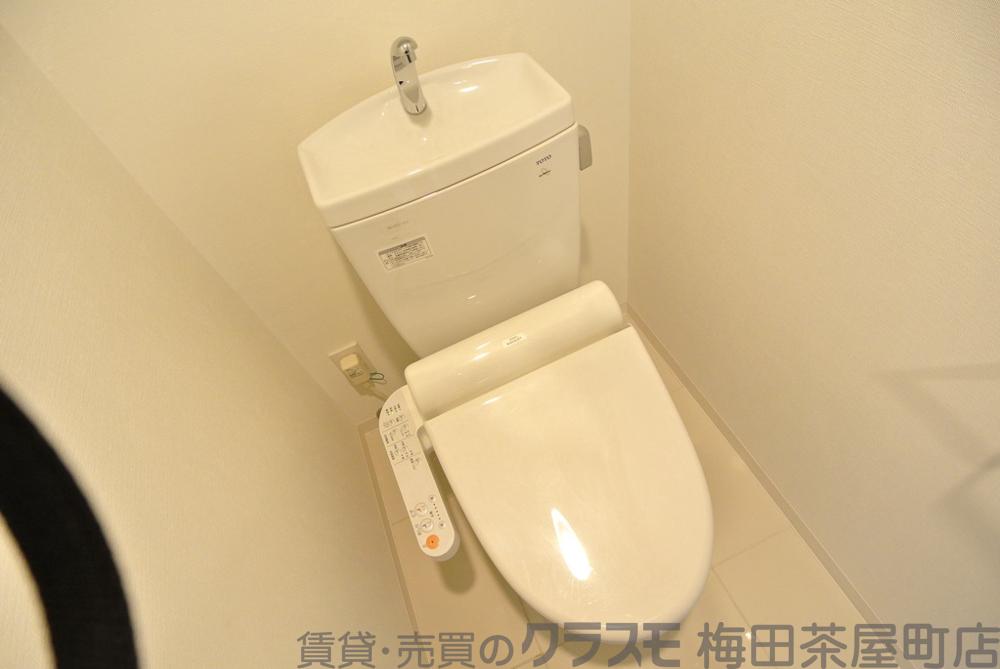20/30 トイレ