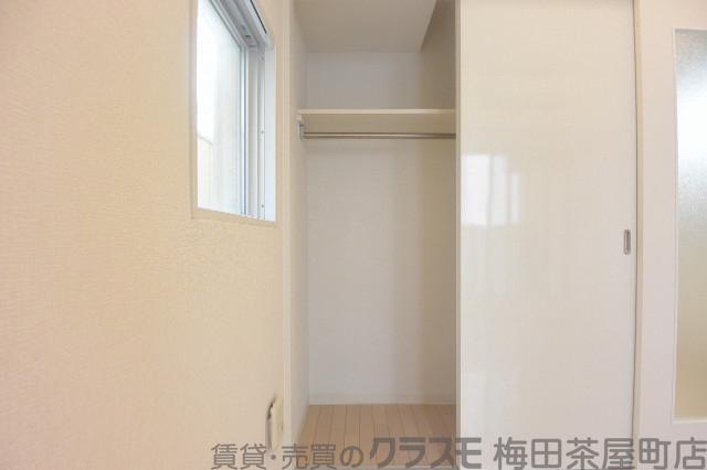 13/30 収納