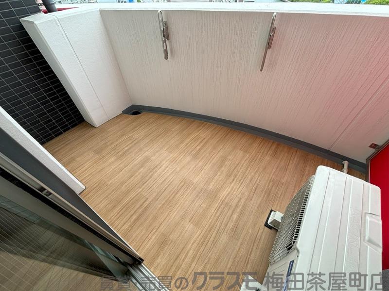 20/30 バルコニー