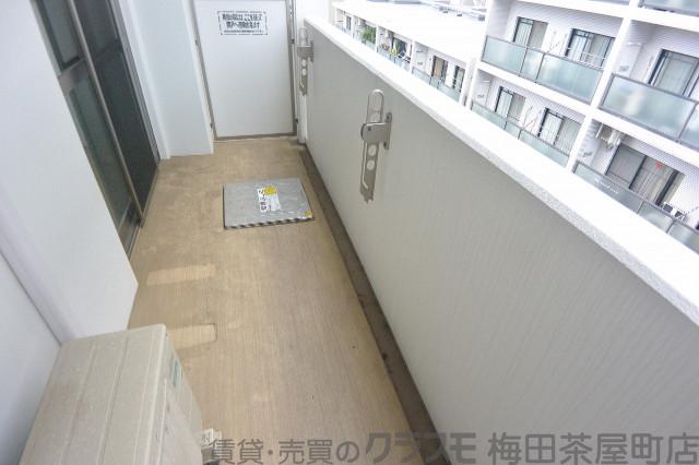 21/30 バルコニー