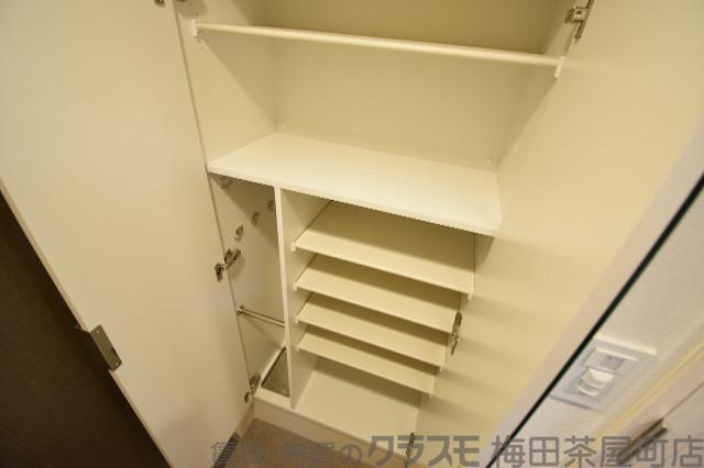 15/30 収納