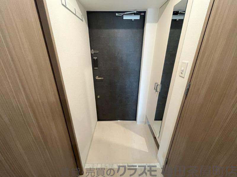 15/30 玄関