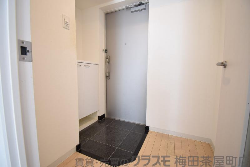 15/30 玄関