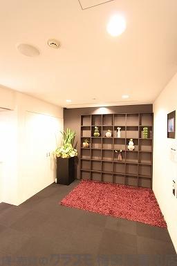 19/28 エントランス