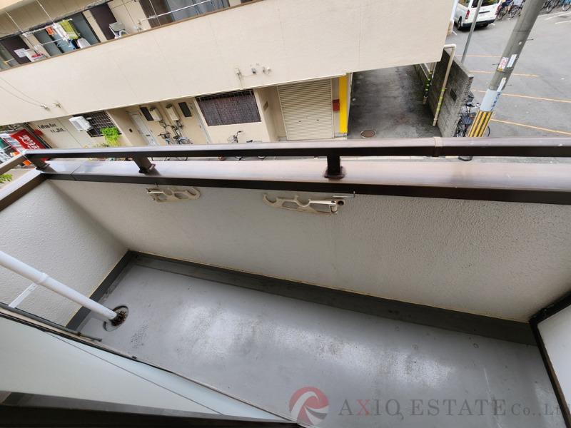 21/30 バルコニー