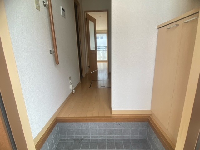 14/30 玄関
