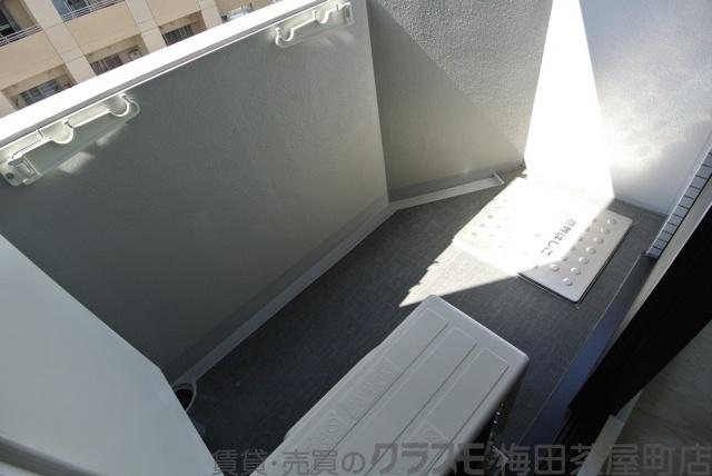 21/30 バルコニー