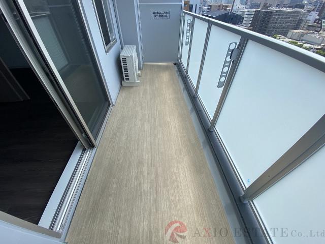 21/30 バルコニー