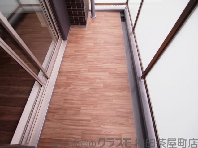 21/30 バルコニー