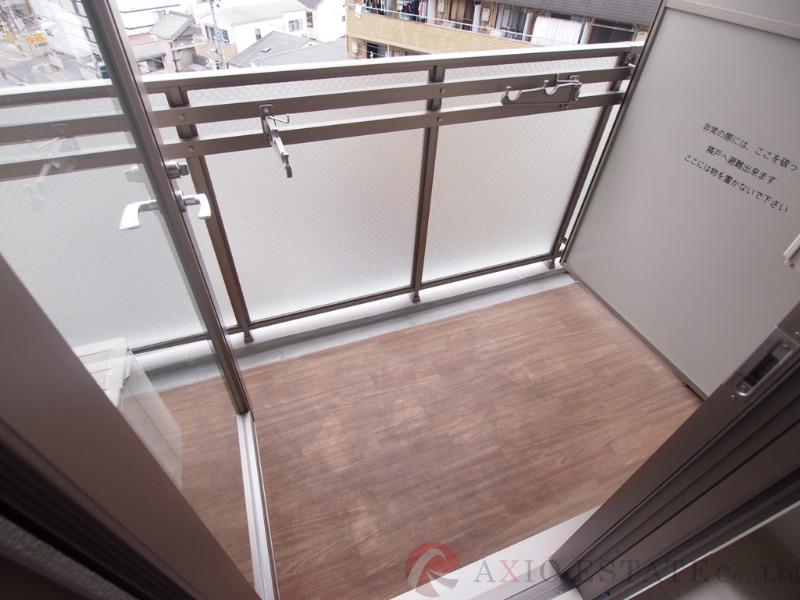 26/30 バルコニー