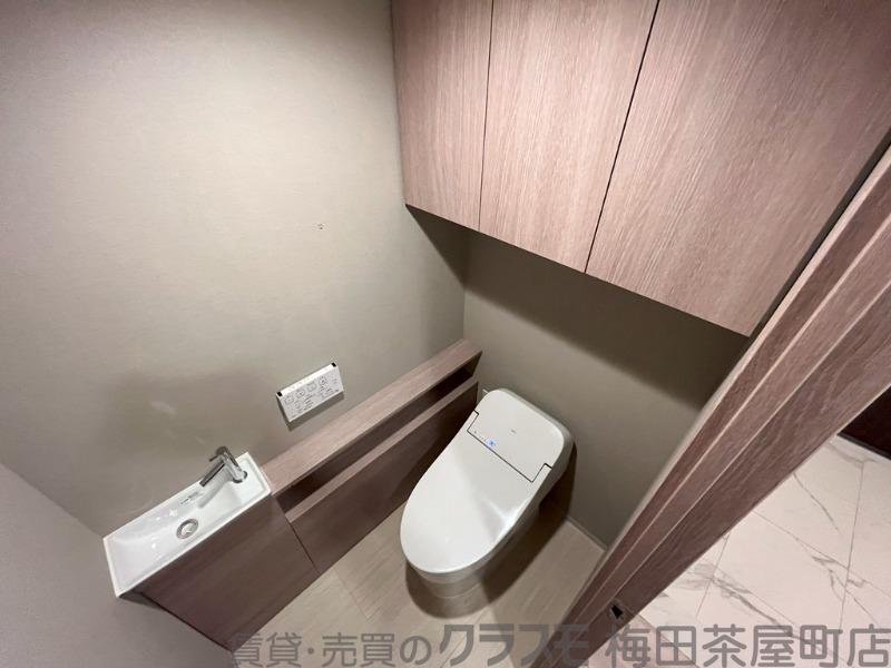 20/30 トイレ