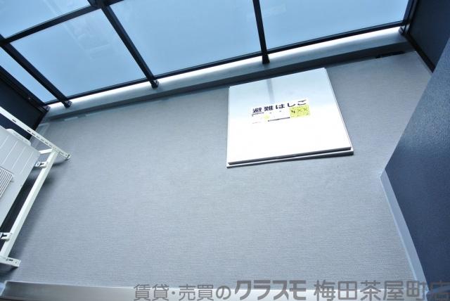 26/30 バルコニー