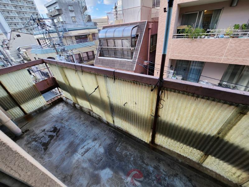 21/30 バルコニー