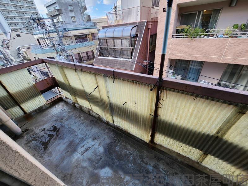 21/30 バルコニー