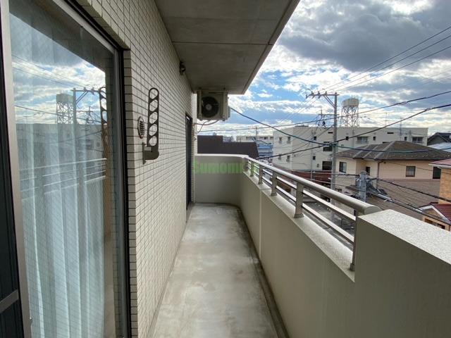 22/30 バルコニー