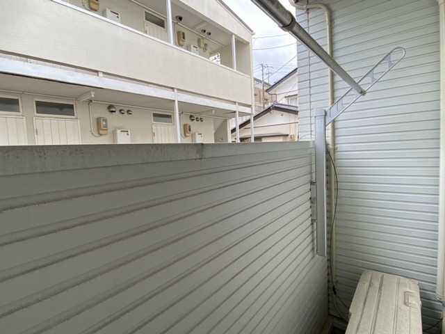 21/30 バルコニー