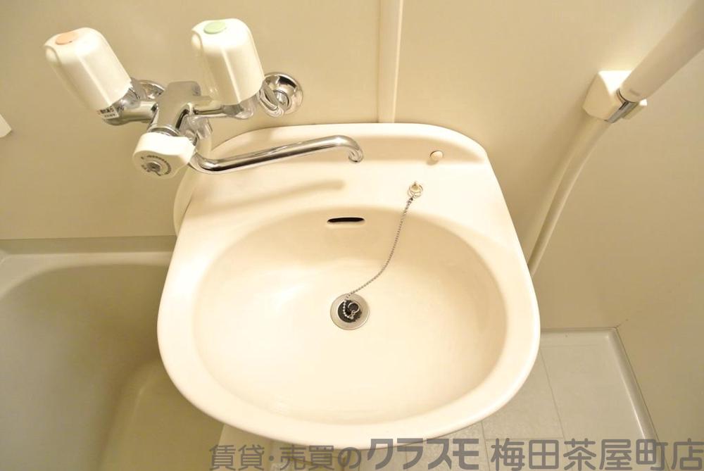 19/30 洗面