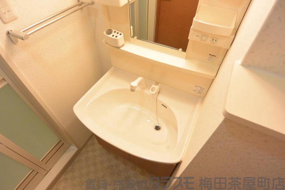 21/30 洗面