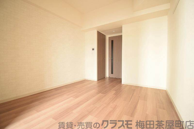 15/30 寝室