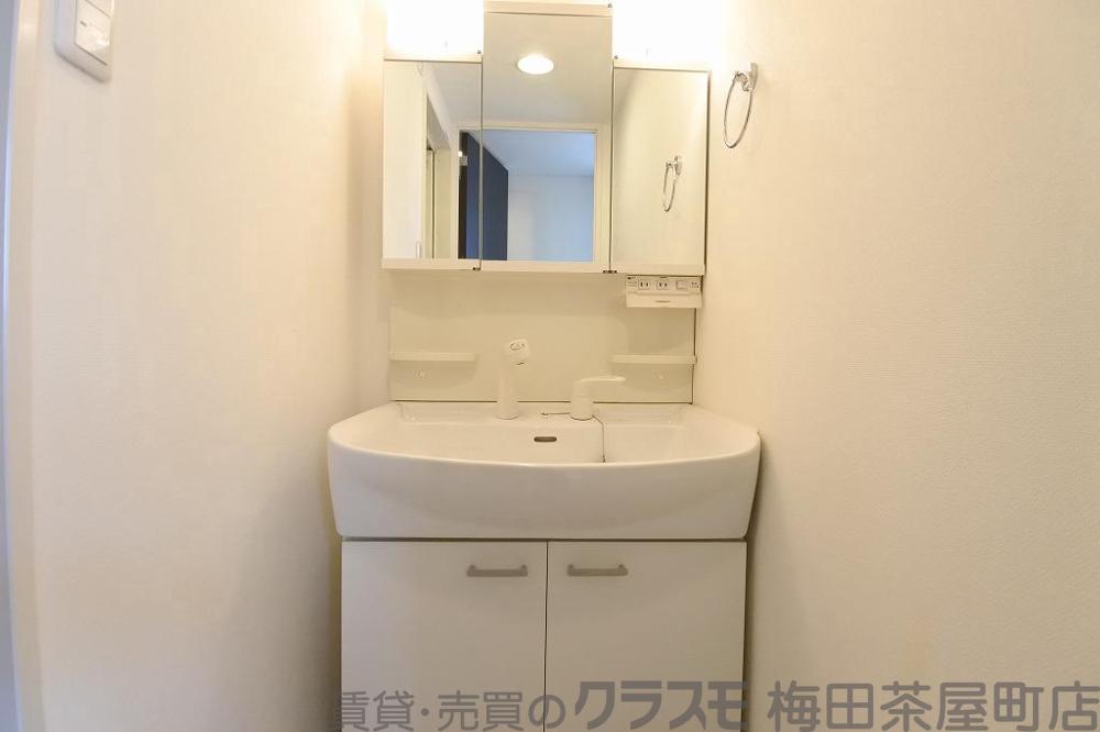 19/30 洗面