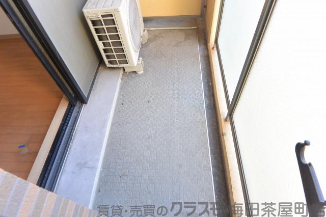 21/30 バルコニー