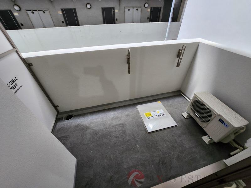 21/30 バルコニー