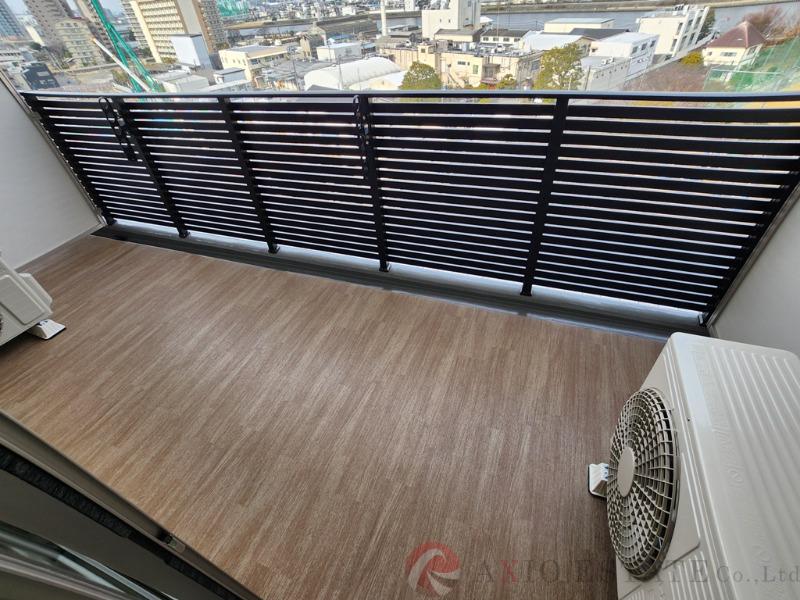 23/30 バルコニー