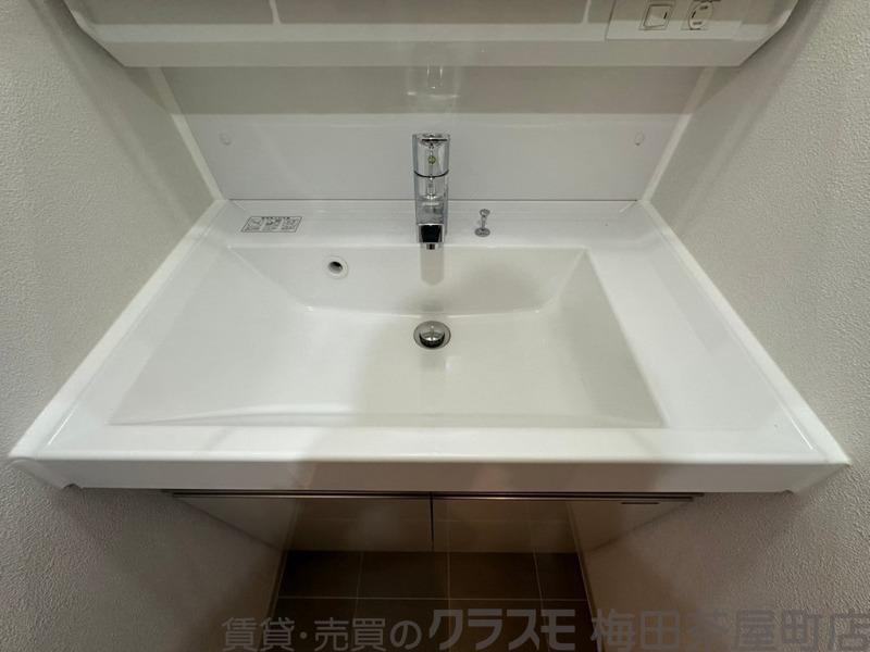 24/30 洗面