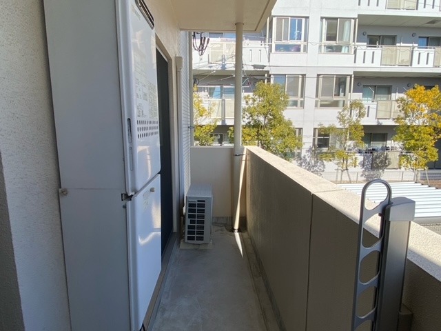 22/30 バルコニー