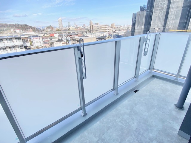 21/30 バルコニー