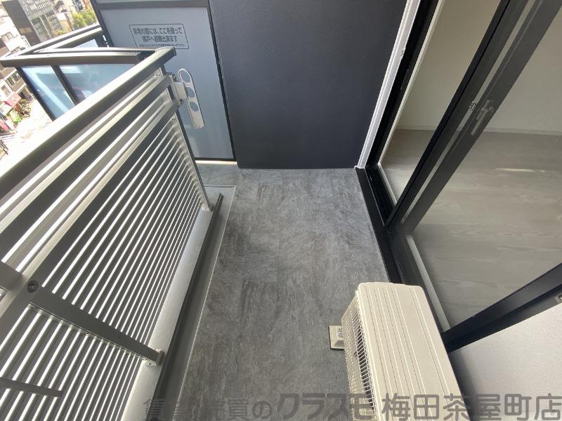 21/30 バルコニー