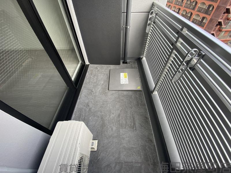 21/30 バルコニー